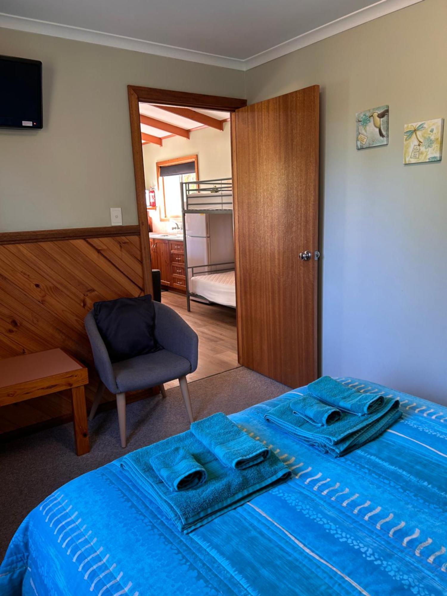 فندق Millicent Lakeside Caravan Park المظهر الخارجي الصورة
